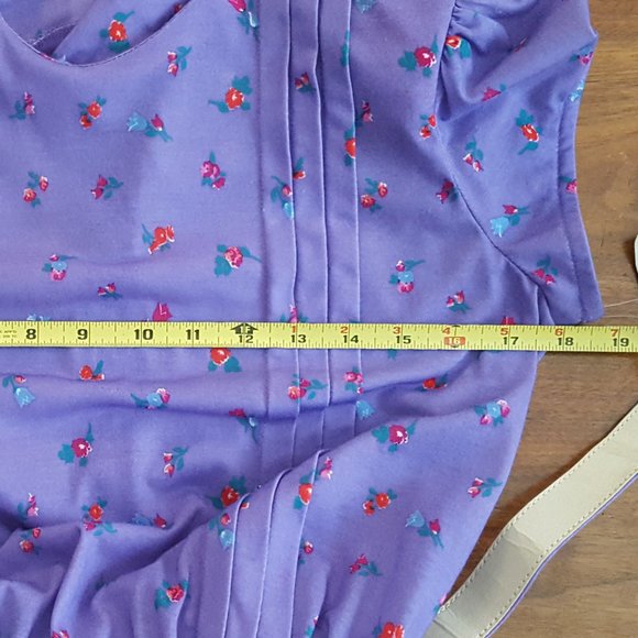 Vintage Cap-Sleeve Dress - Picture 10 of 15